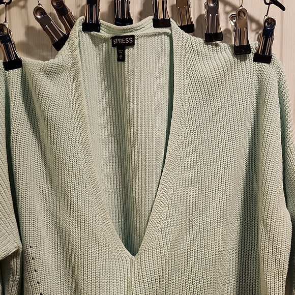 Express Light Green Ribbed Sweater - Picture 5 of 8